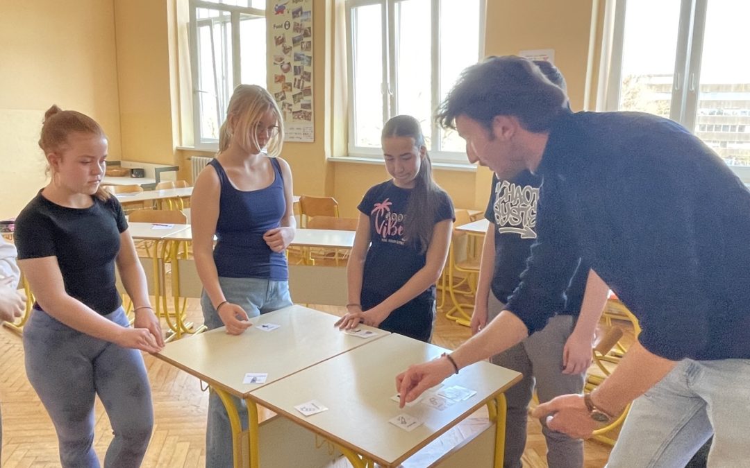 La France voyage v svetu medijev